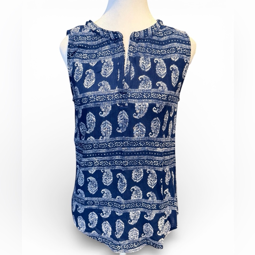Velvet by Graham & Spencer Paisley Blue/White Sleeveless Top Size XS